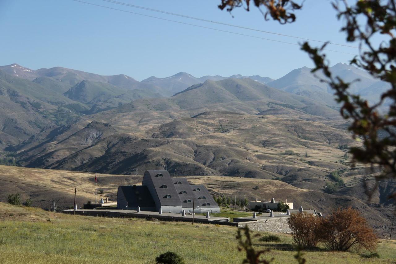 ホテルBaksi Konukevi By Anatolity Collection Bayburt  エクステリア 写真